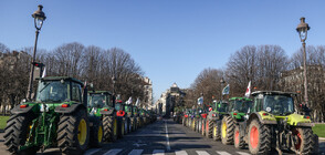 ПРОТЕСТ: Трактори в центъра на Париж срещу идеи на ЕС (ВИДЕО)