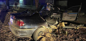 Млад шофьор се удари в дърво в Габрово, загина спътникът му (СНИМКА)