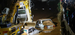 Нови порои в Турция: Наводнени улици и къщи в пострадалите от трусовете райони
