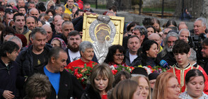 На втория ден от Великден: Литийно шествие с чудотворната икона от Бачковския манастир (ВИДЕО)