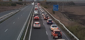 Засилен е трафикът по основните пътни артерии в страната