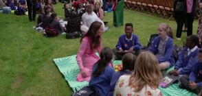 Кейт Мидълтън се включи в пикник на ученици (ВИДЕО)