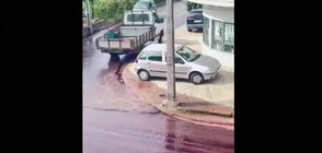 Реки от вино обагриха улици в Португалия в червено (ВИДЕО)