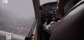 10-годишно момче стана професионален пилот (ВИДЕО)