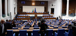 Заседанието на парламента: Скъсани документи и бурни спорове за енергетика (ОБЗОР)