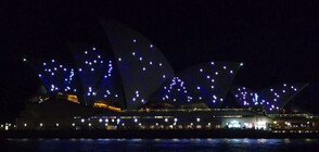 ЮБИЛЕЙ: Лазерно шоу по повод 50-годишнината на операта в Сидни (ВИДЕО)