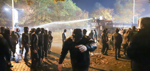 ЦСМП: 24 пострадали на протеста пред Националния стадион