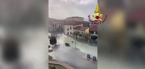 Бурен вятър и порои удариха крайбрежен курорт в Тоскана (ВИДЕО)