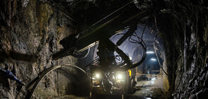 Въоръжени нахлуха в златна мина, убиха деветима и взеха заложници