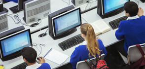 Отпускат над 3 млн. лева за лаптопи и специализиран софтуер в училищата