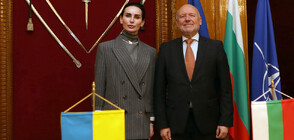 Министър Тагарев обсъди с посланик Илашчук военно-техническата помощ на Украйна