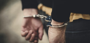 Арестуваха двама служители на Община Варна с подкуп