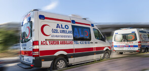 Загинали и ранени при катастрофа между тир и микробус в Турция (ВИДЕО+СНИМКИ)
