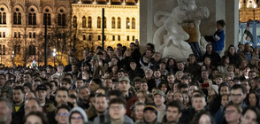 Хиляди протестиращи поискаха оставката на унгарския премиер