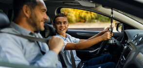 Трябва ли да се разреши на 17-годишните да шофират с придружител