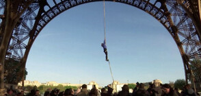 Французойка изкачи Айфеловата кула по въже (ВИДЕО)