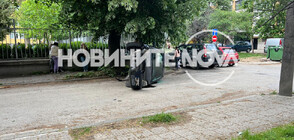 Кола се удари в дърво и преобърна до входа на училище в Казанлък (СНИМКИ)