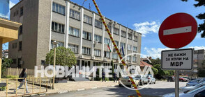 Арестант скочи през прозорец на Районното управление в Казанлък (СНИМКИ)