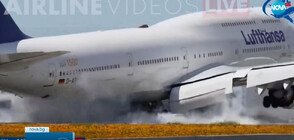 Зрелищно: Заснеха неуспешното кацане на самолет на писта в Лос Анджелис (ВИДЕО)