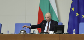 Депутатите гласуват искането за освобождаване на Росен Желязков от председателския пост в НС