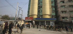 Взривиха девическо училище в Пакистан