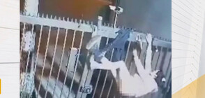 Опит за кражба: Жена се закачи на ограда и остана без панталон (ВИДЕО)