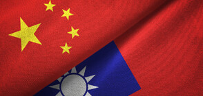 Китайска ядрена подводница изплува в Тайванския проток