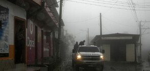 Седем души загинаха при свлачища и инциденти заради порои в Салвадор