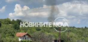 Пожар до военен полигон в Казанлък, разраства се в посока вилната зона (ВИДЕО+СНИМКИ)