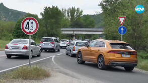 Пътят към Гърция: Отново 20-километрови опашки в Кресненското дефиле