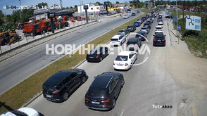 Огромни задръствания в Русе в посока към „Дунав мост”