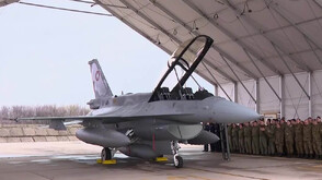 Кога ще видим бойния самолет F-16 във въздуха