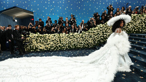 Черен денди: Стил и блясък на Met Gala 2025 (СНИМКИ)