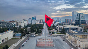 Социалистическата партия в Албания води с убедителна преднина на изборите