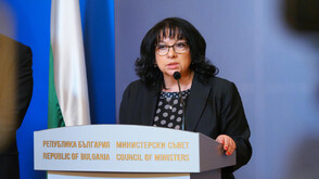 Петкова: Ако Терзиев иска, може да вдигне заплатите на работещите в градския транспорт