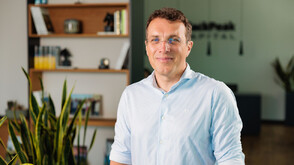 В „Успехът: Forbes по NOVA” е Росен Иванов, който търси новите бизнес лидери в България