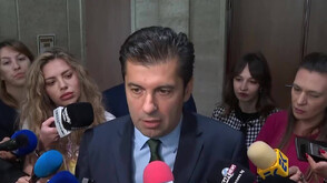 Кирил Петков: Референдумът, предложен от президента, е незаконен