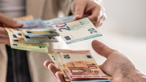 82,9% от администрациите в България са готови за работа с еврото