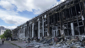 Руски атаки убиха 26 души в Украйна, ранени са над 200