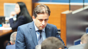 ДБ няма да участва във вота на недоверие, ще го подкрепи само с един глас