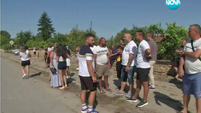 Протест на пътя Велико Търново - Плевен с искане за обезопасяване на отсечка