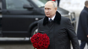 Путин положи цветя на мемориал на американско-съветското сътрудничество във Втората световна война