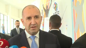 Румен Радев: Санкционирани за корупция извършват брутална чистка в ДАНС