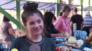 Между скалпела и сергията: Бъдеща лекарка продава зеленчуци във Видин