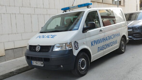 Криминалисти влязоха в Община Горна Оряховица, намериха "копачки" за криптовалута (ВИДЕО)