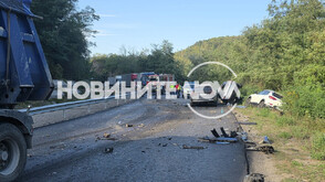 Верижна катастрофа с две жертви затвори Прохода на Републиката (СНИМКИ)