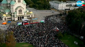 Аналогиите в спорта и музиката: Отборна игра и несломим дух