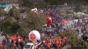 Десетки хиляди французи протестираха срещу орязването на бюджета