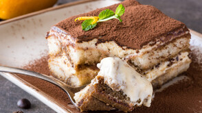 Италианското тирамису - един от най-известните десерти в света (ВИДЕО)