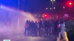Сблъсъци между полиция и протестиращи в Италия (ВИДЕО)